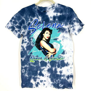 Selena Queen Of Cumbia Portrait Tie Dye T-Shirt Blue Size Small NWOT
